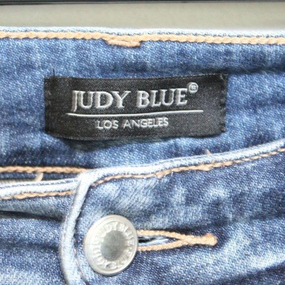 Judy Blue Destroyed Distressed Boyfriend Jeans Women's Plus Size 14W H11774 - Picture 10 of 12